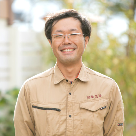 内 山 啓 基