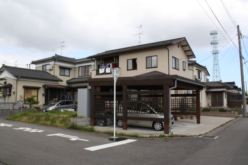 お子様たちが大きくなるにつれ、増える自転車の置き場にお困りでした。