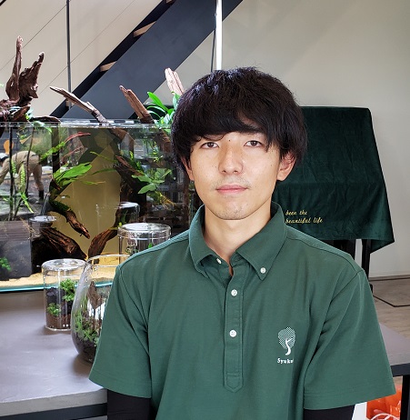 田 中 一 真